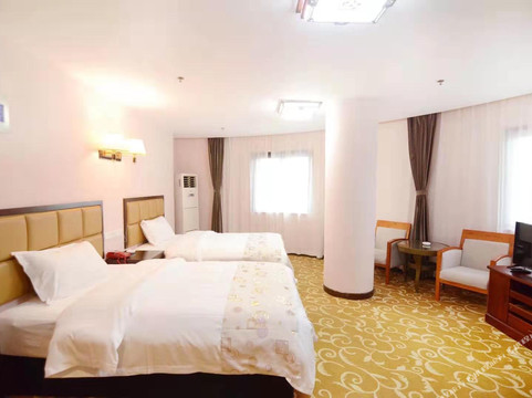 肥东金色银港大酒店