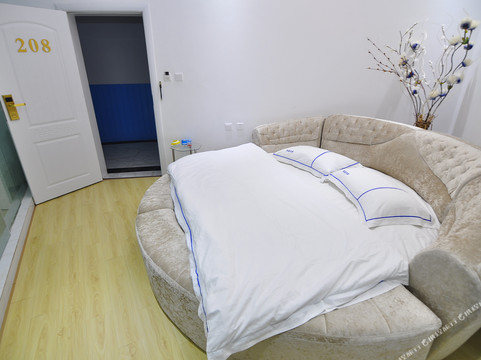 嵩明蔚蓝印象地中海主题酒店