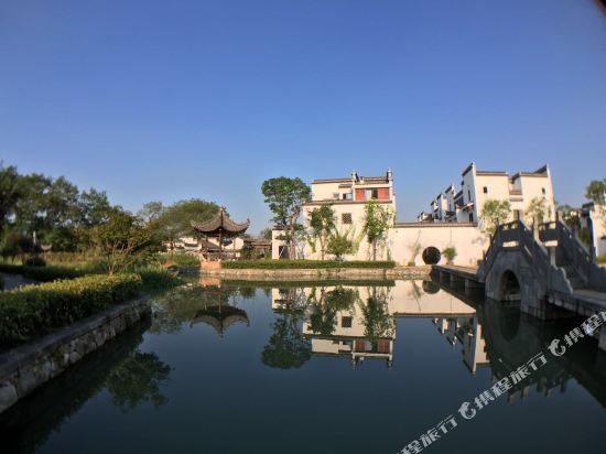 黄山清溪涵月乡绅别院