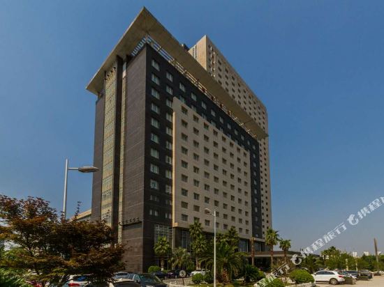 昆山红顶会馆公寓