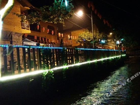 江口亚木沟山庄