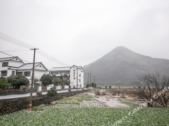 桐庐稻花岸香客栈