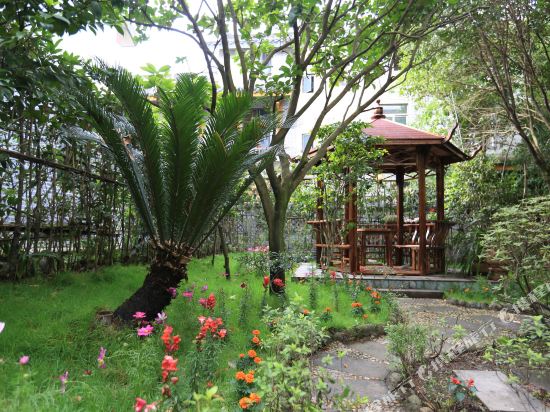 成都兔子妈度假别墅(青景村分店)