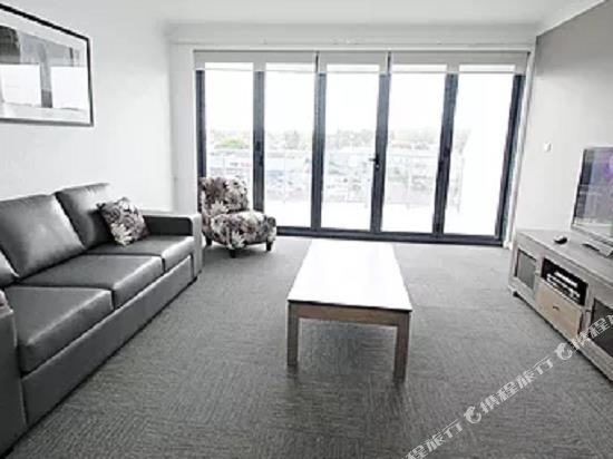 Banna Suites Griffith 7 2 0 8 Null Price Address Reviews