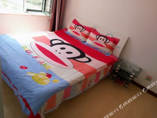 白山临江宜居日租民宿(通兴路店)