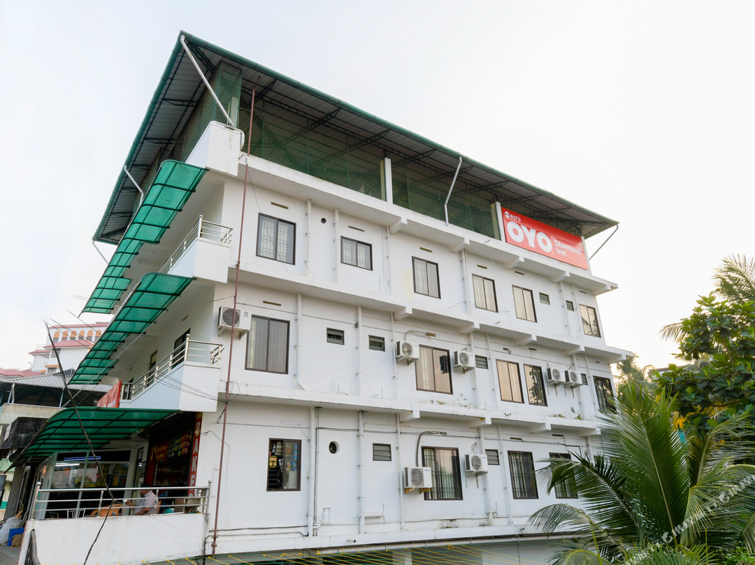 Flagship 41108 Hotel Diamond IN