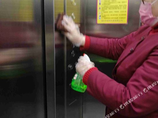 怡莱酒店(烟台牟平汽车站店)