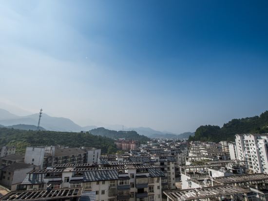 宜春温汤伐木累温泉屋公寓