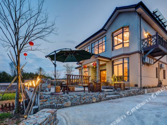 德清雨中向阳客栈