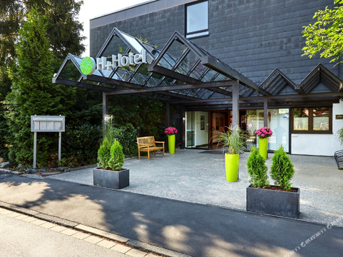 PLAZA INN Goslar主图