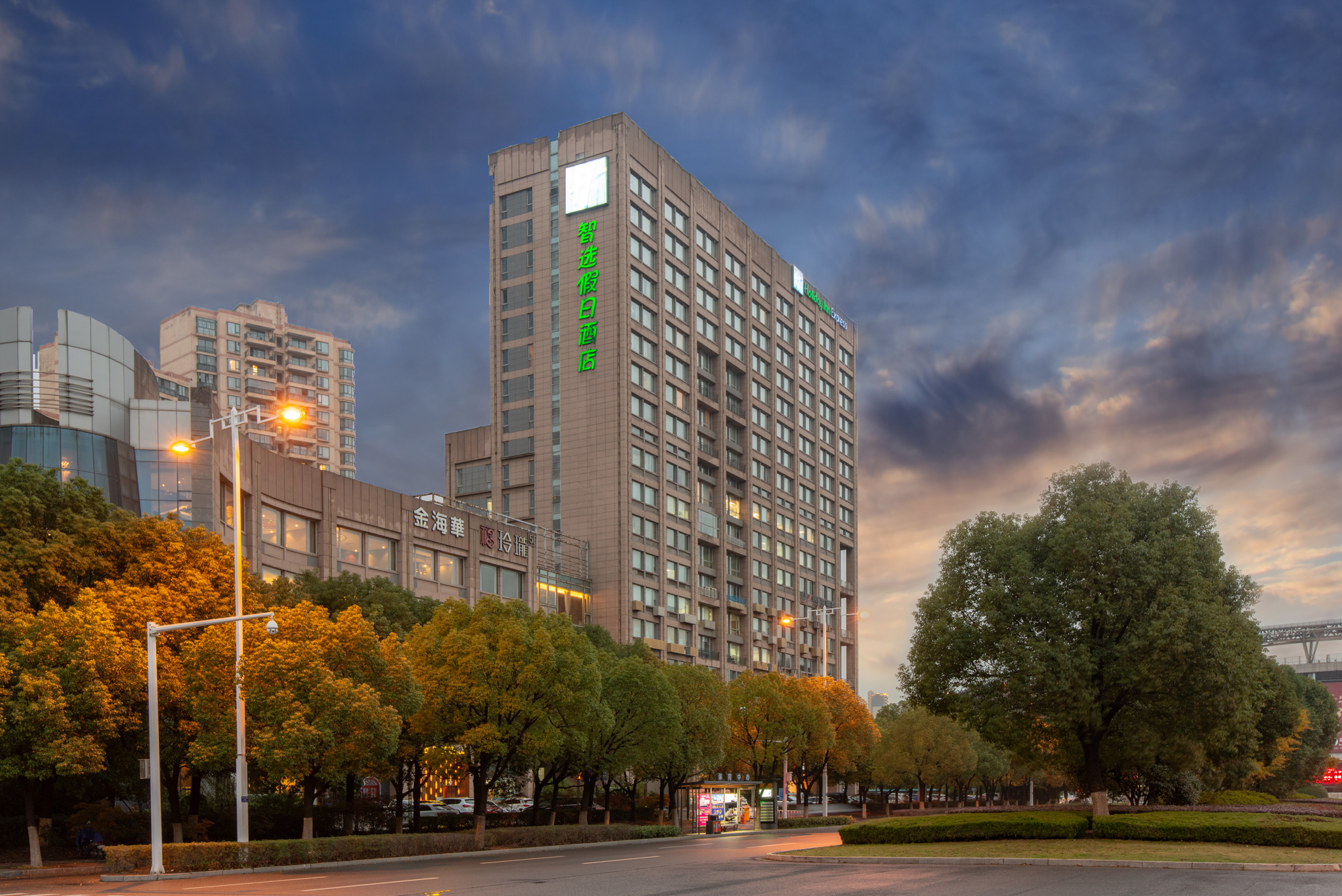 常熟黑钻国际养生城堡酒店-官方