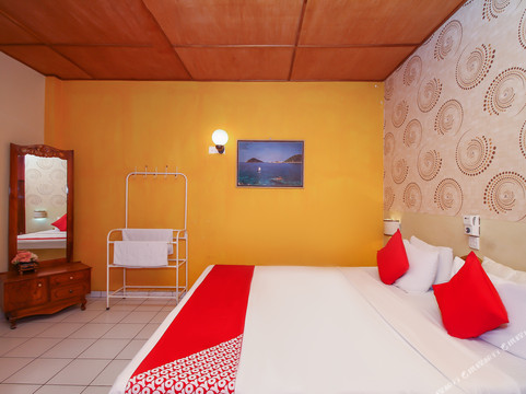 OYO 354 Lagoon Garden Hotel