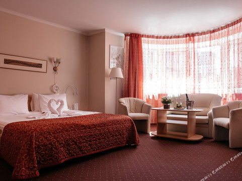 普瑞米尔酒店-USTA