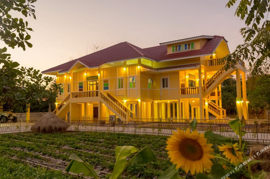 San Mahaphon酒店住宿-Ban Phraya Lanna Rimnam