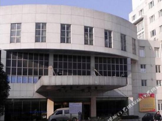 句容京华桂冠国际酒店