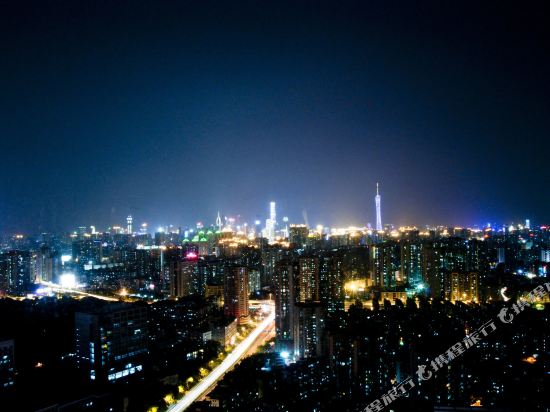 至尚国际公寓(广州昌岗地铁站店)