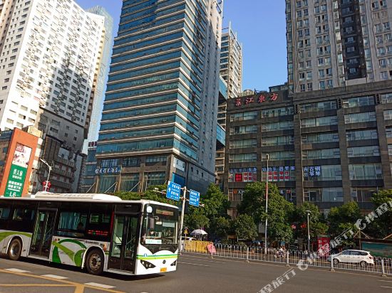 长沙华鑫酒店公寓