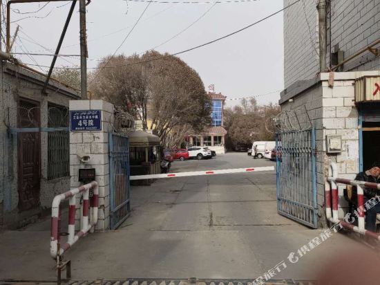 岳普湖金都棉麻宾馆