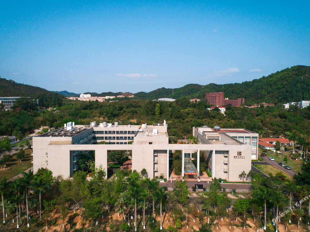 珠海京华苑酒店（北京师范大学珠海校区店）主图