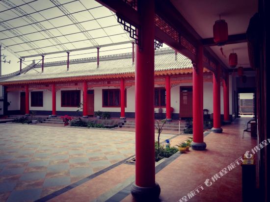 中卫月宫庄园四合院酒店