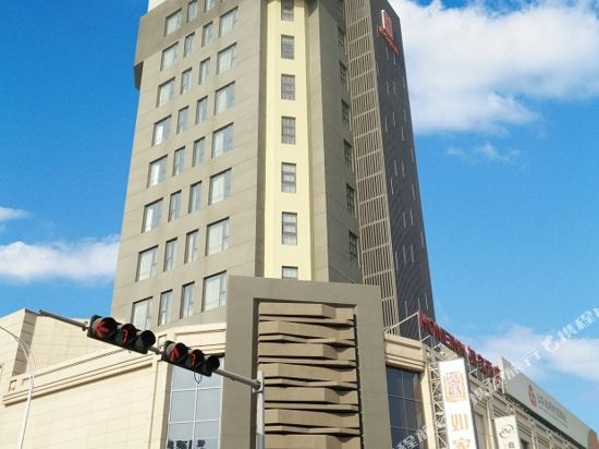 如家酒店(新泰金斗路店)