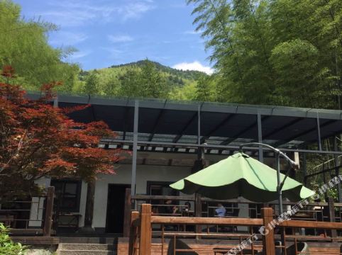 衢州竹篱馆民宿