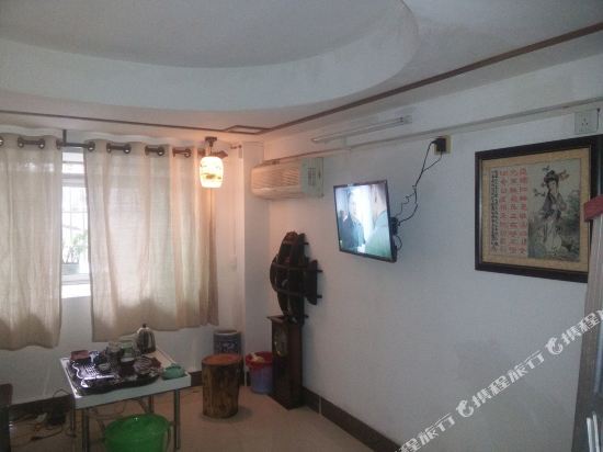 茂名城市里的清闲居酒店式公寓