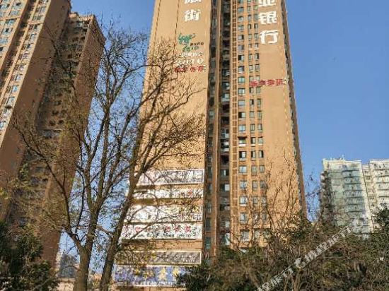 嘉悦星空酒店（南充1227店）