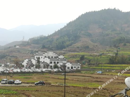 婺源篁岭舒心客栈