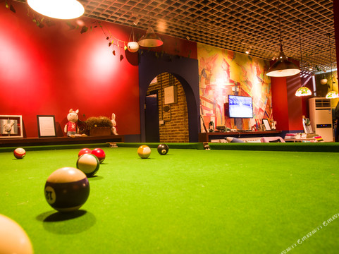 大连天天国际青年旅社（西安路香工街地铁站店）主图