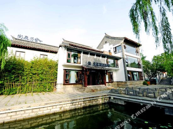 济南大明湖附近的酒店图片