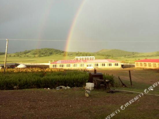 乌兰布统草原天籁度假村