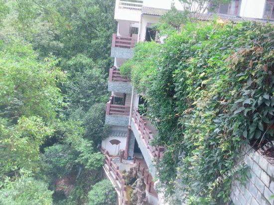 洽舍青城山农家乐