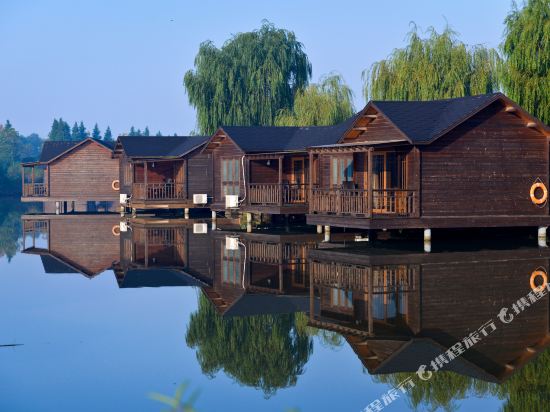 张家港田园居酒店