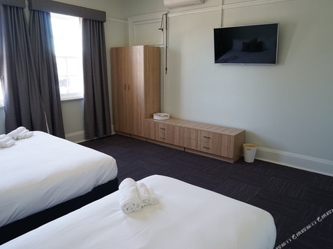 Rydalmere酒店住宿-Rosehill Hotel