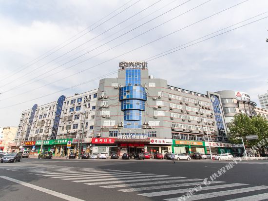 尚客优连锁酒店(江阴百花园店)