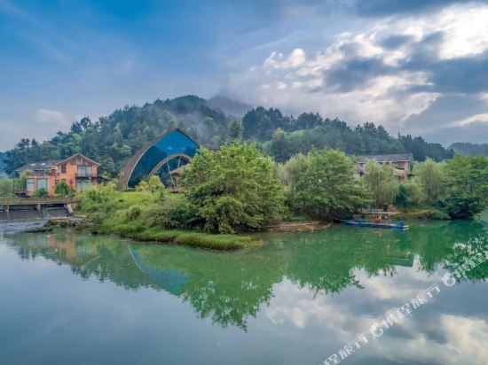 荔波小七孔寨票渔隐精品民宿