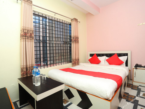 SPOT ON 701 Hotel Shubharatri