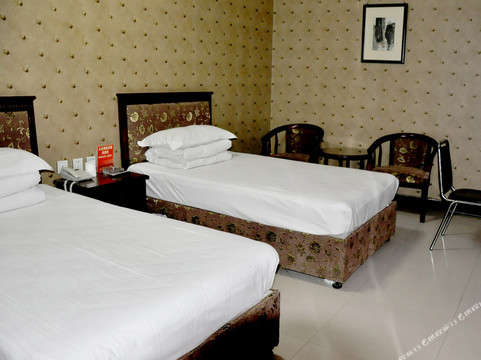 大光商务宾馆(盖州二部)