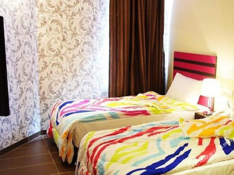 Batu Maung酒店住宿-EST快捷酒店