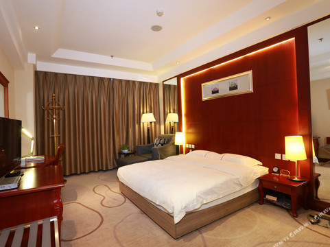 陆良同乐大酒店