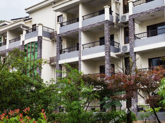 安吉欢庭山水统里度假酒店