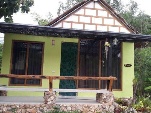 Baan Song Khata Resort