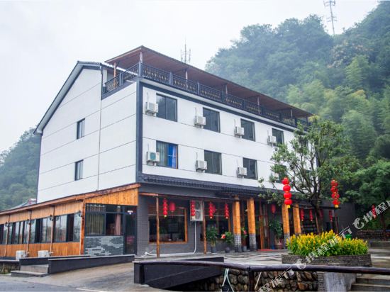 安吉上墅村外村民宿