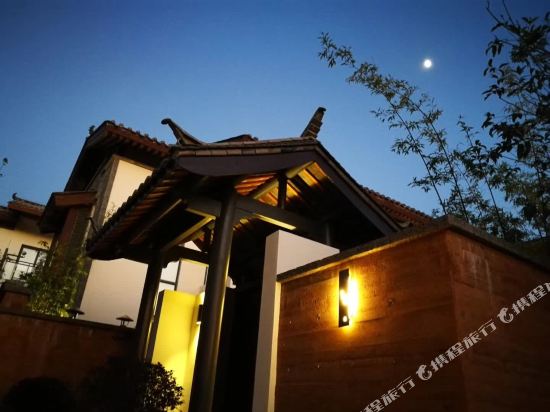 兴义赵庄松风居酒店