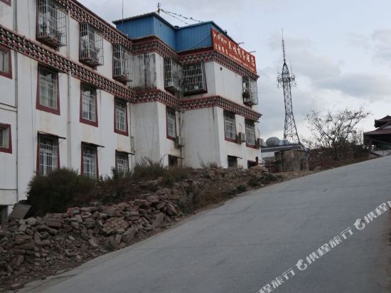 木里卓嘎商务酒店