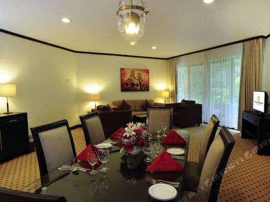 Hotel Borobudur Jakarta Jakarta 1095954 Price Address Reviews