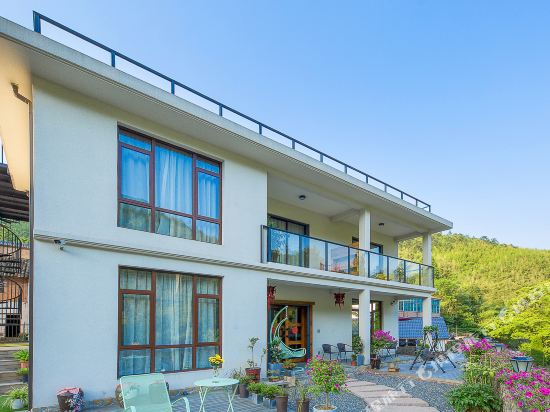 莫干山溪渡山居