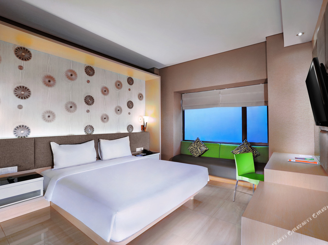 太阳皇家酒店主图