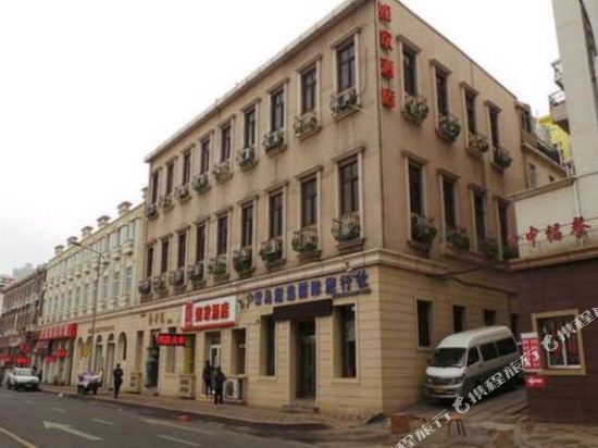 如家酒店(青岛栈桥火车站东广场店)